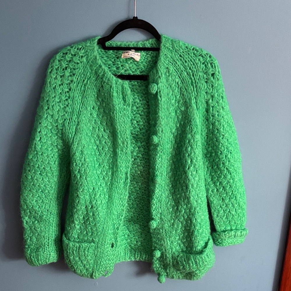 Vintage hair and wool cardigan handmade in Italy